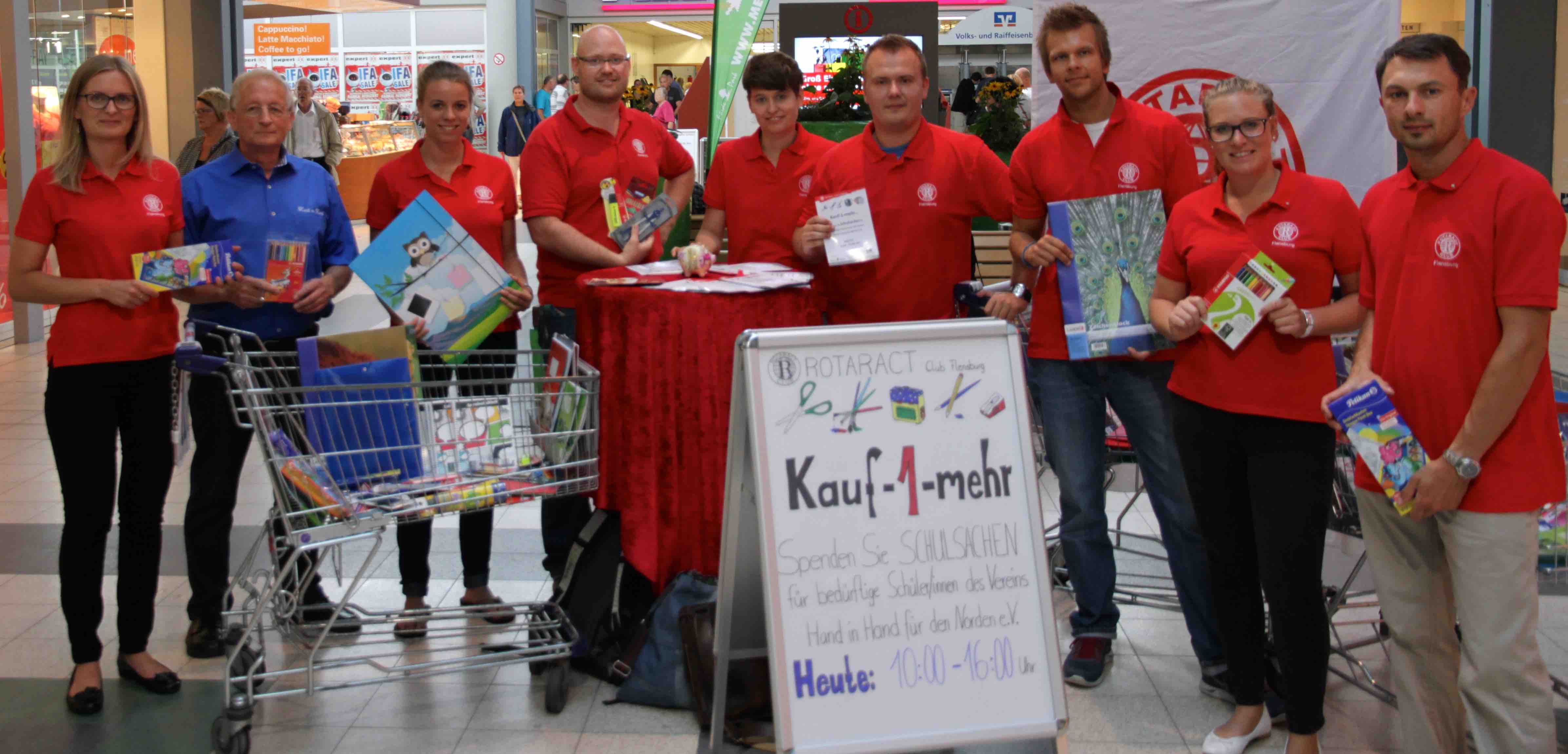 Die erste Kauf-1-mehr-Aktion im Förde-Park Flensburg im Jahr 2014